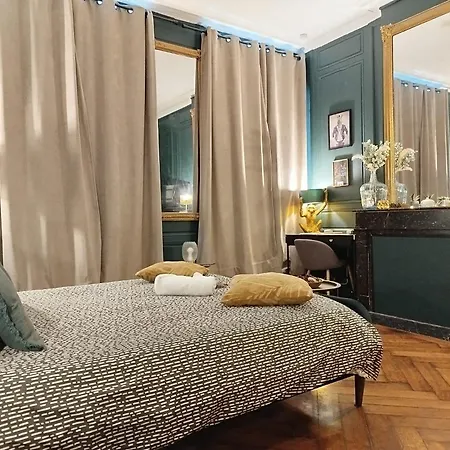 Vieille Stanislas Apartment