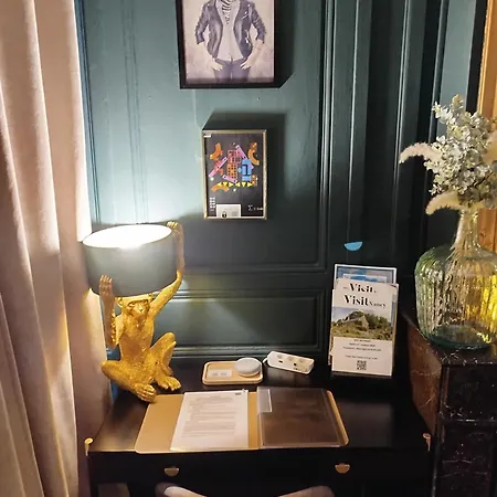 Vieille Stanislas Apartment